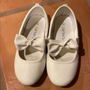 Carter's White Kids Shoes with Bow